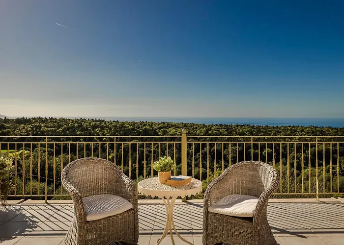 Villa Nikolas By Vintage Travel *