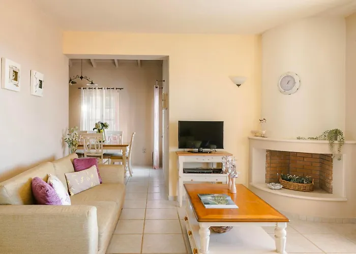 Villa Nikolas By Vintage Travel